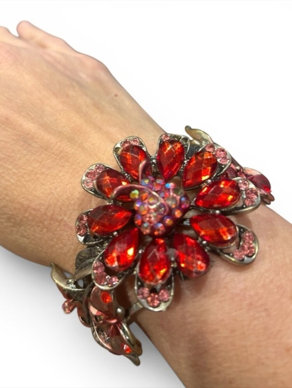 VINTAGE Red Floral Crystal Statement Claw Bracelet